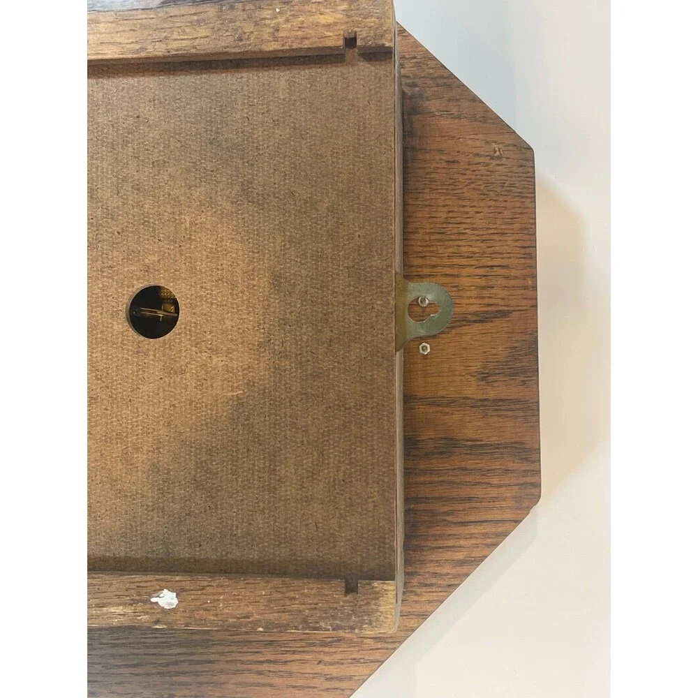 Howard Miller Regulator Wall Clock Chimes Mechanical Key 612-533 Honey Oak Works